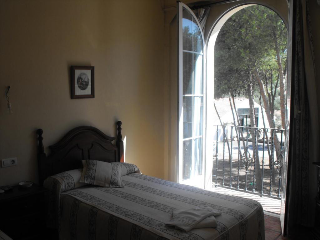 ホテル Hostal Nicol'S Luque エクステリア 写真
